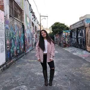 Meet your Posher, Ginny